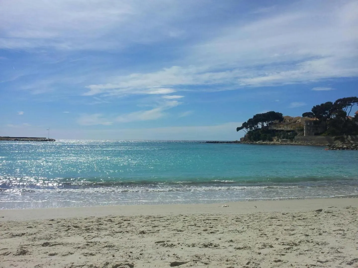 Marycel T2 Avec Terrasse Wifi Clim Et Garage Villa Bandol 0*,  France